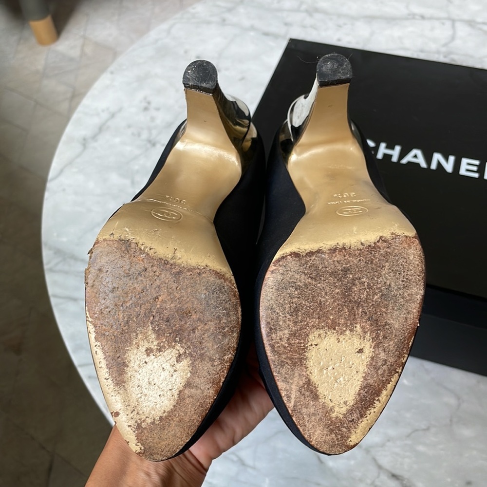 Chanel Pumps - Picture 11 of 17